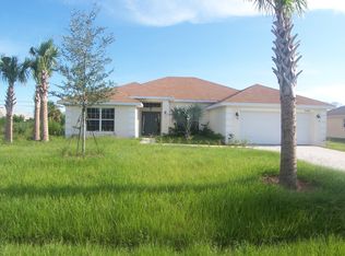 966 SW Fisherman Ave, Port Saint Lucie, FL 34953