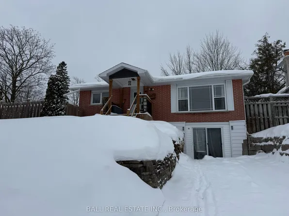 468 Bellevue St, Peterborough, ON K9H 5G6