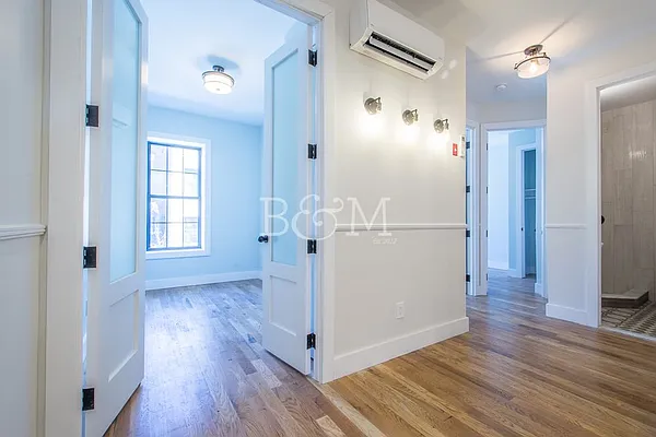 Rented by Brick&Mortar | media 14