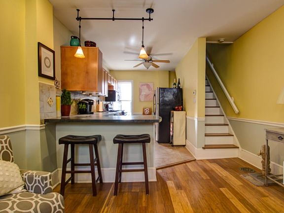 Dining/Kitchen Area