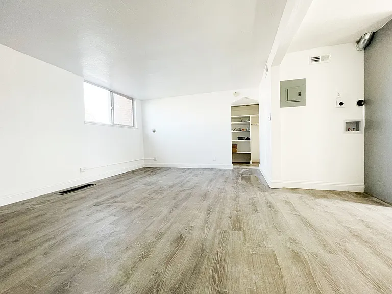 3508-3514 Bruce Randolph Ave — Photo 7