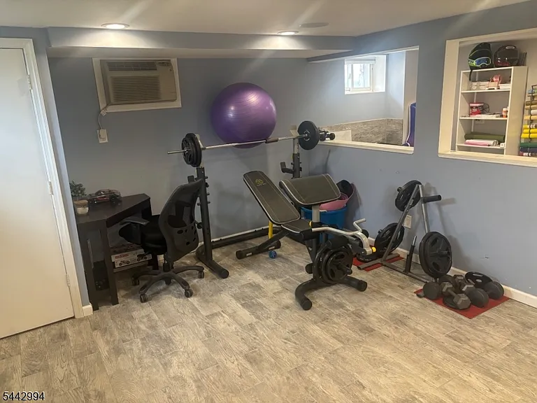 30 Meriline Ave — Photo 12