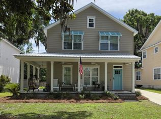 123 Serenity Ln, Saint Simons Island, GA 31522