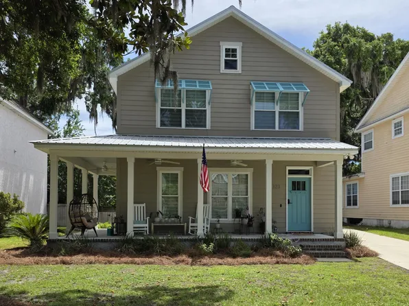 123 Serenity Ln, Saint Simons Island, GA 31522