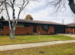 36261 Ledgestone St, Clinton Township, MI 48035