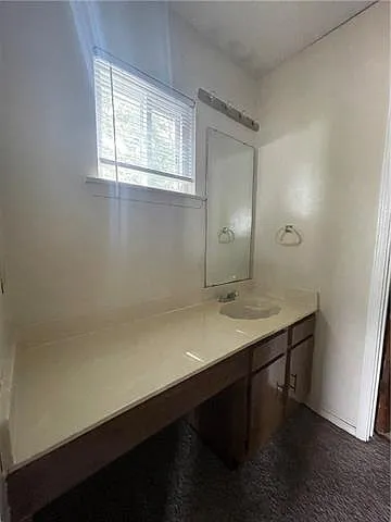 199 Kingspoint Blvd — Photo 11