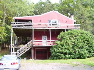 249 Gumbletown Rd, Paupack, PA 18451