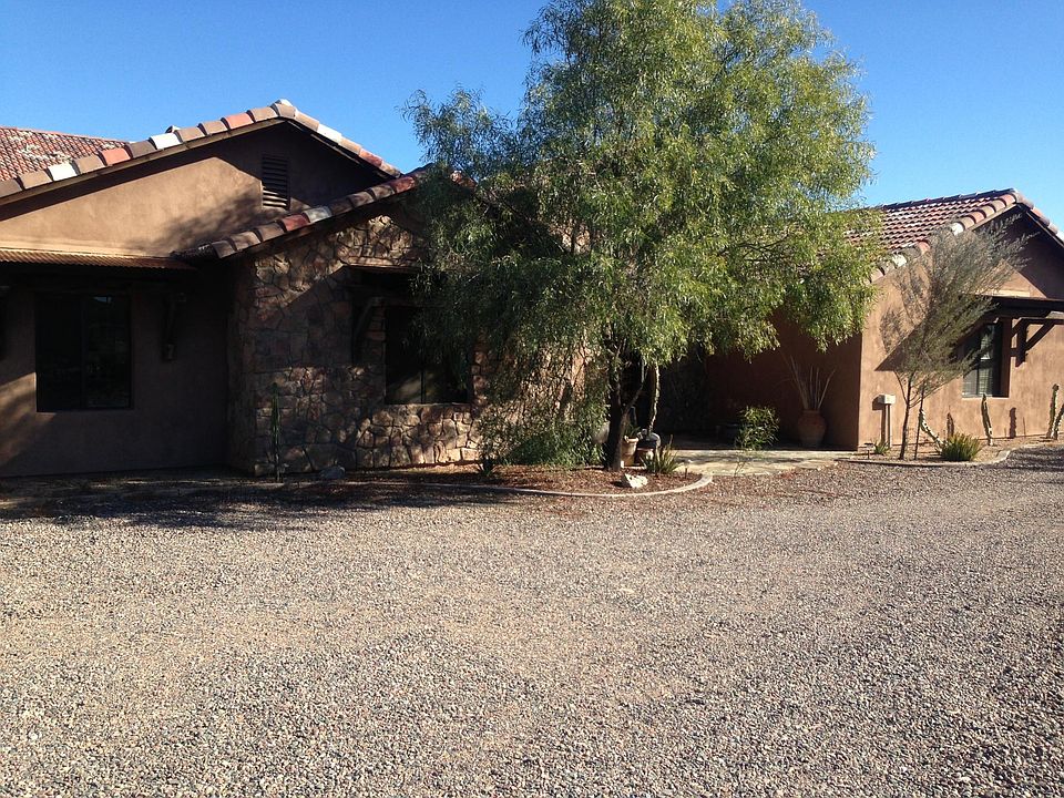  Beautifully designed exterior