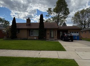 3998 Pardee Ave, Dearborn Heights, MI 48125