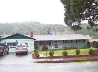47771 Commercial St, Oakridge, OR