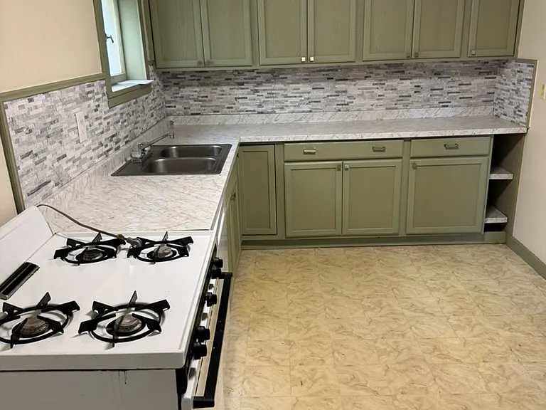 57 North St #1R — Photo 14