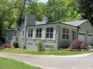 21 American Way, Asheville, NC 28806