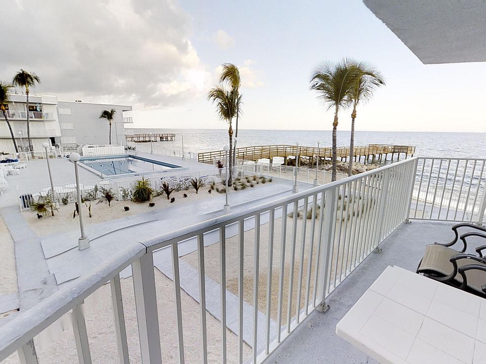 1st image of 201 E Ocean Dr #3-209