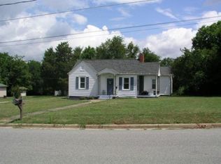 815 Wicker St, Burlington, NC 27217