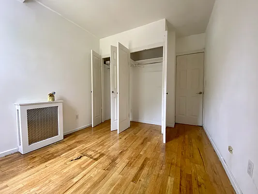 Rented by Douglas Elliman | media 10