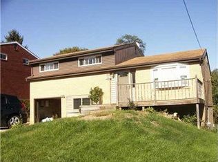 317 Frazier Dr, Pittsburgh, PA 15235