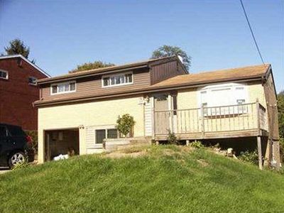317 Frazier Dr, Pittsburgh, PA, 15235