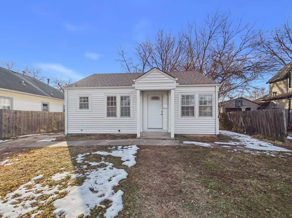333 N Millwood St, Wichita, KS 67203