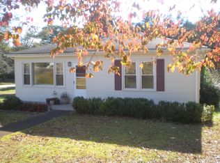 306 Jefferson St, Statham, GA 30666