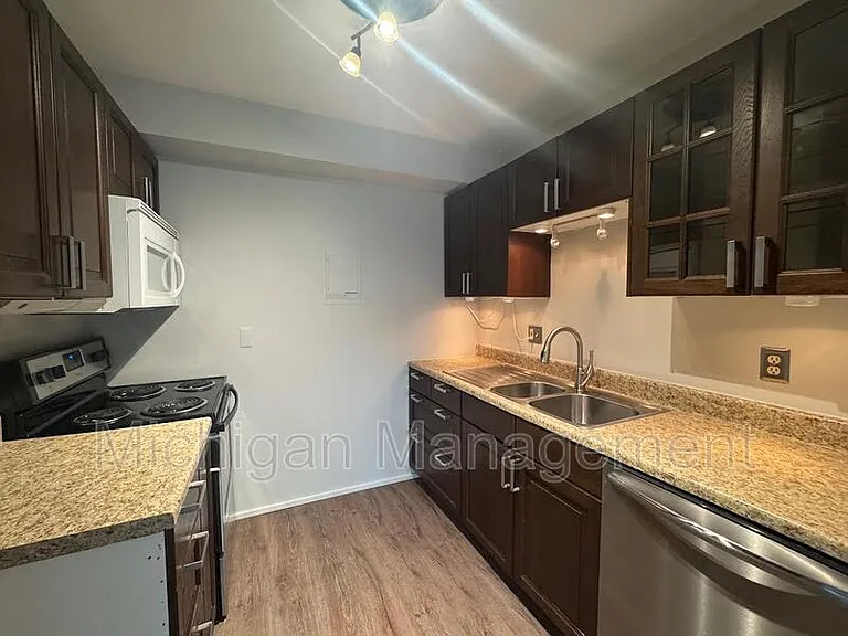 2150 Pauline Blvd #203 — Photo 7