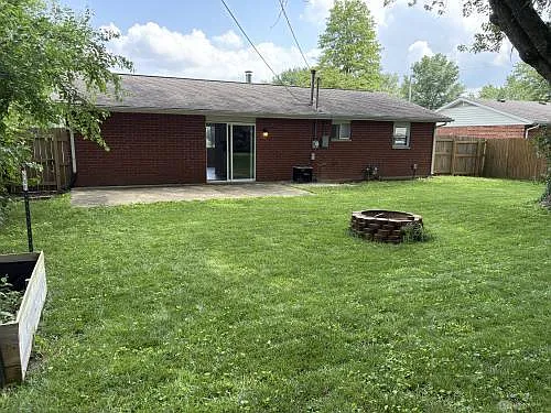 2014 Vermont Dr — Photo 18