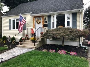 64 Perrin Ave, Pompton Lakes, NJ 07442