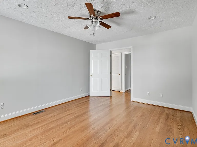 5318 Monument Ave — Photo 29
