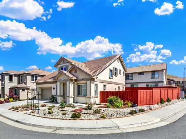 4725 Friesian Dr