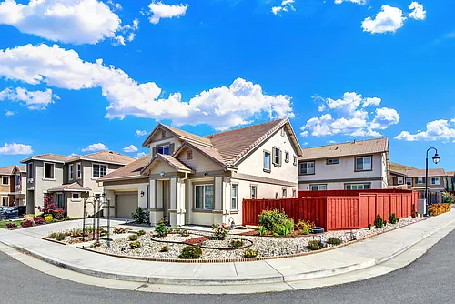 4725 Friesian Dr Photo 1
