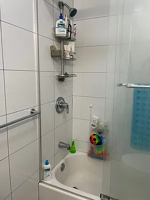 Rented by 3 Quincy Corp. | media 44