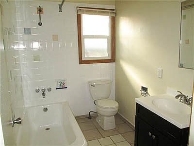 3rd image of 1217 W Orange Grove Ave