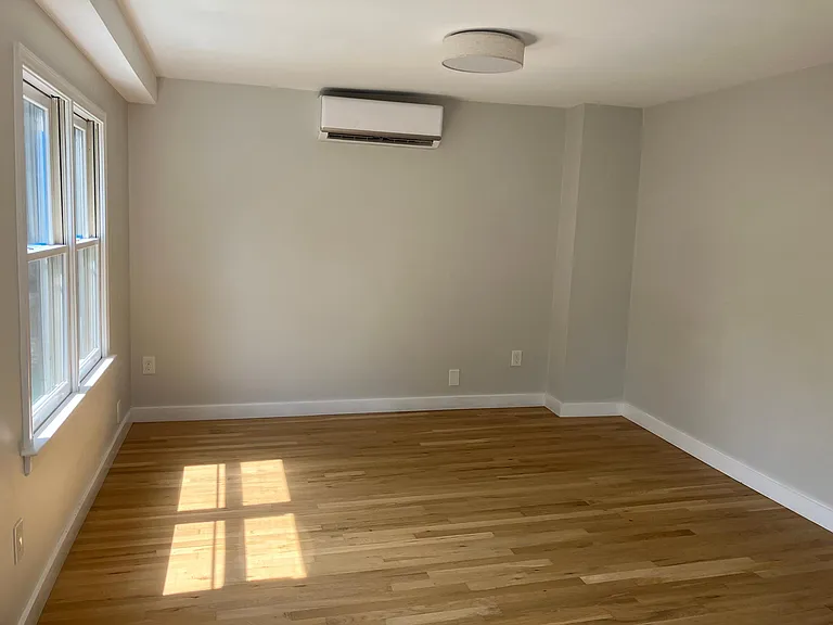 1015 Altavista Ave #C — Photo 9