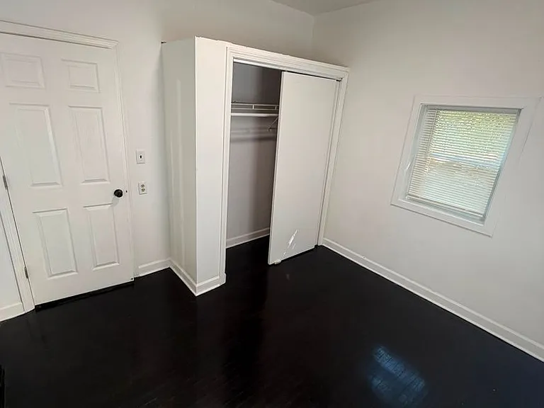 2435 Diamond Ave — Photo 22