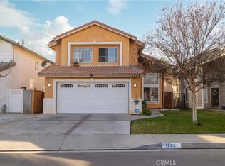 1202 Mako Ln, Perris, CA 92571