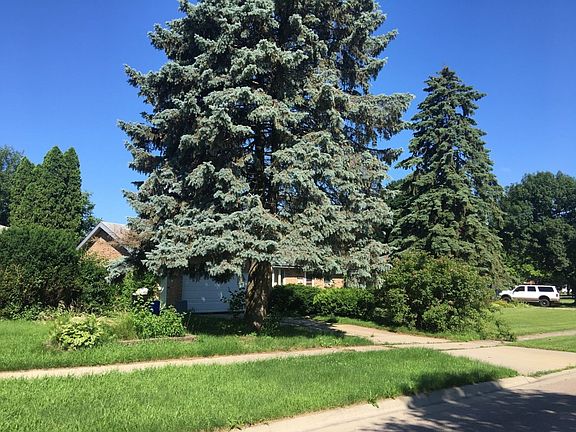 2nd image of 4903 Upland Dr