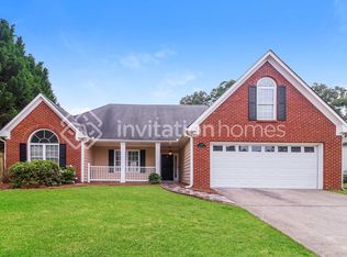 717 Thornapple Trl, Lawrenceville, GA