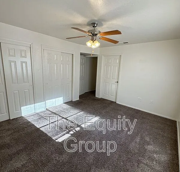 4223 W Walnut Ave #B — Photo 9
