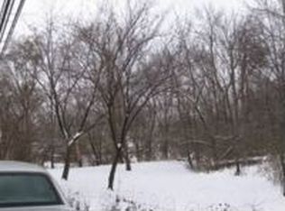 8727 Southview Ave, Brookfield, IL 60513