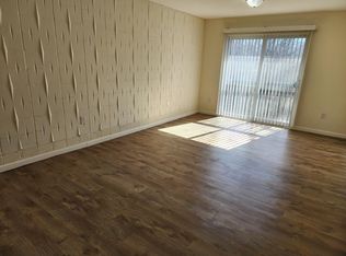 4830 Lee Rd #15E, Cleveland, OH 44128