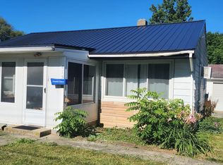 415 S 3rd Ave, Jonesboro, IN 46938