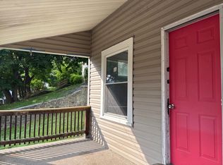 1914 10th St APT 1, Altoona, PA 16601