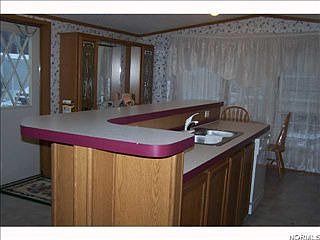2nd image of 153 Paradise Blvd