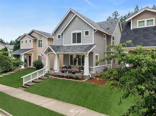 1415 Burnside Pl, Dupont, WA 98327