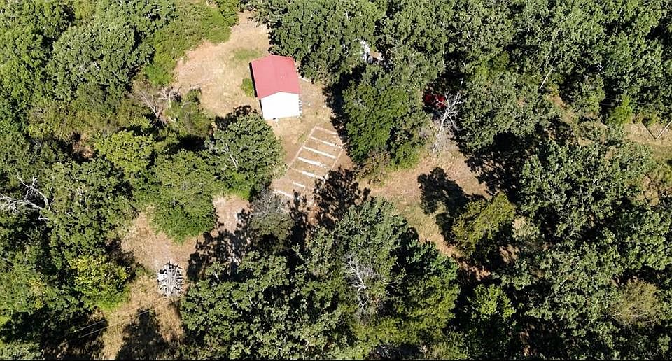 2nd image of 7500 SE 85th St