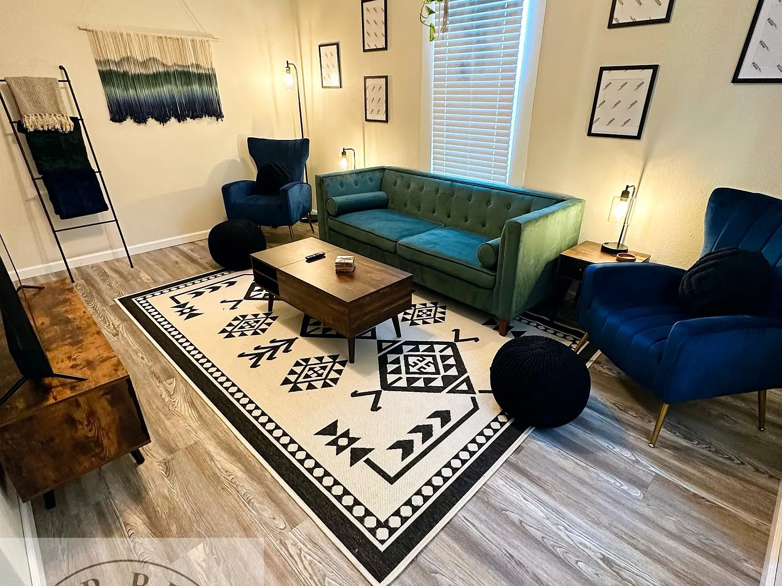 146 Edwards St — Photo 3