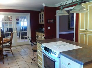 235 White Oak Rd, Central, SC 29630