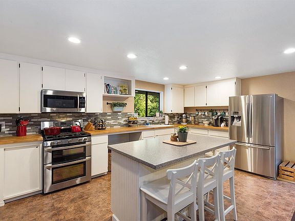 4th image of 7206 36th Street Ct NW