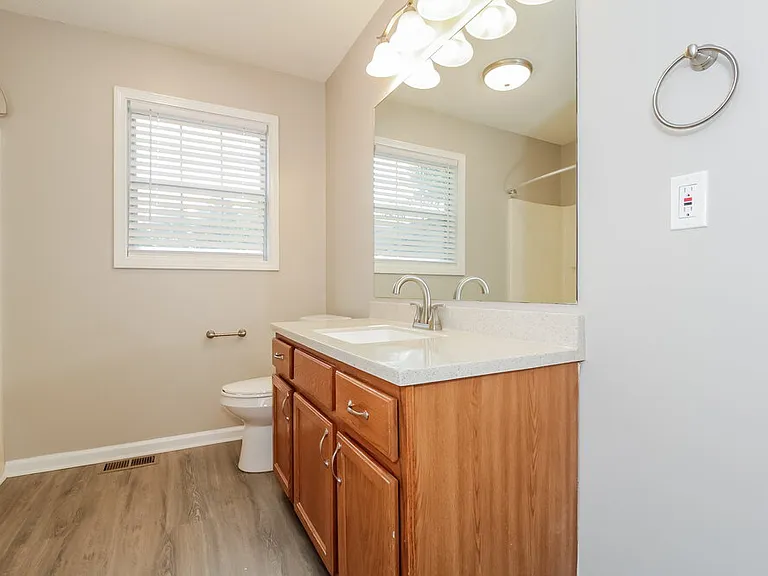 426 Ivy Crest Dr — Photo 14