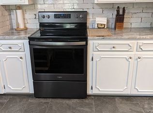 1805 Sammy Cir, Hope, AR 71801