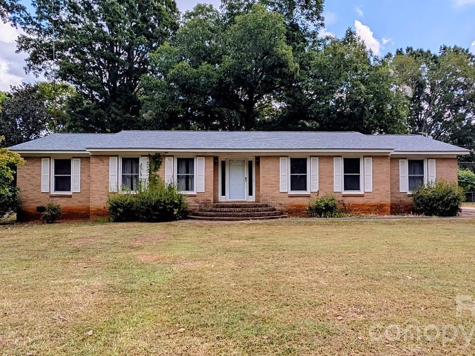 1st image of 1731 Colony Rd